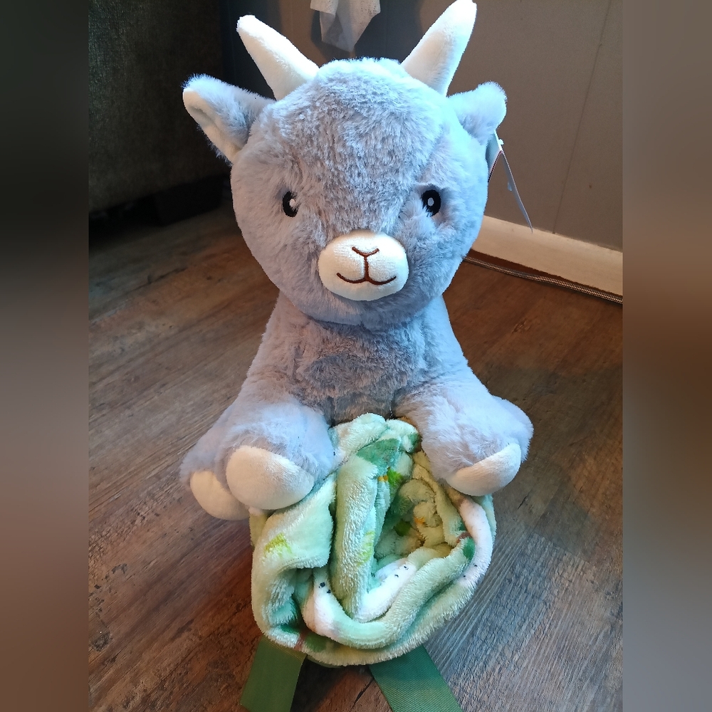 Gray Goat Stuffed Animal with Blanket 40"x50"